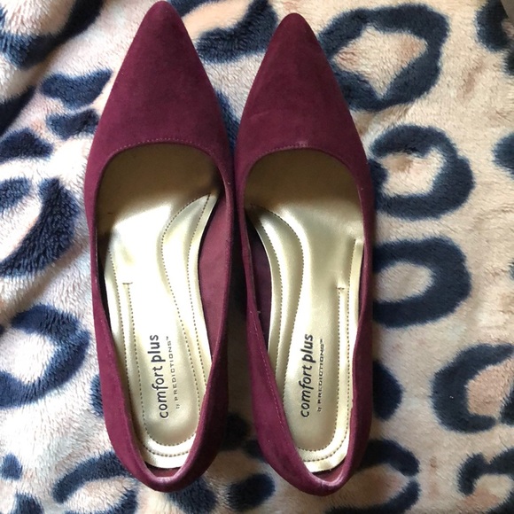 Burgundy pumps
